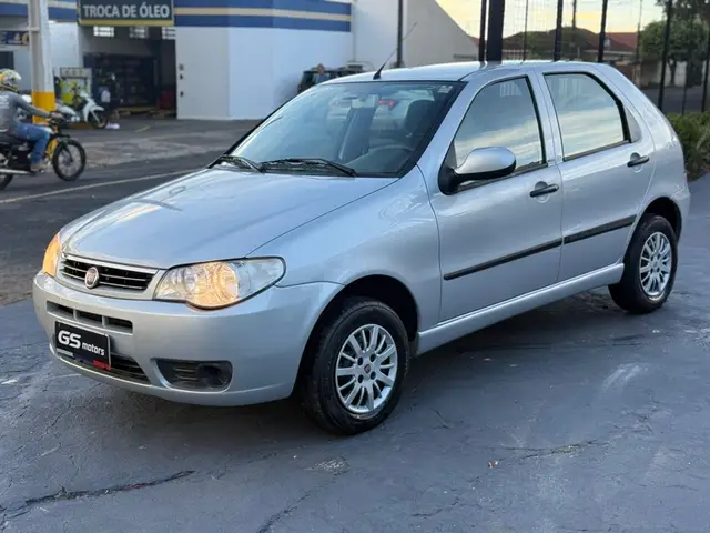 Carro Fiat Palio 2014 Celebration 1.0 Fire Flex 8V 4p