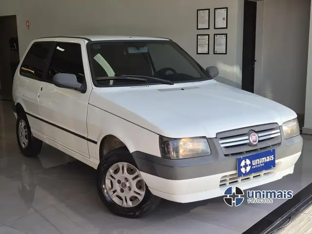 Carro Fiat Uno Mille 2013 Fire Economy 1.0 (Flex) 2p