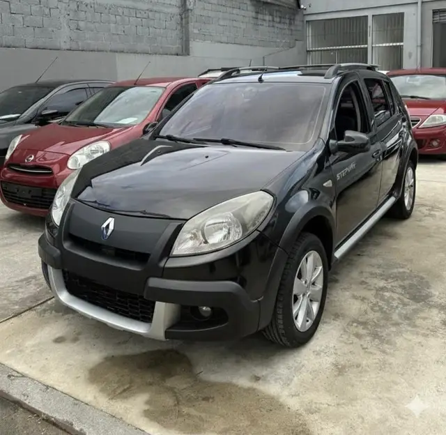 Carro Renault Sandero Stepway 2014 1.6 16V Hi-Flex (aut)