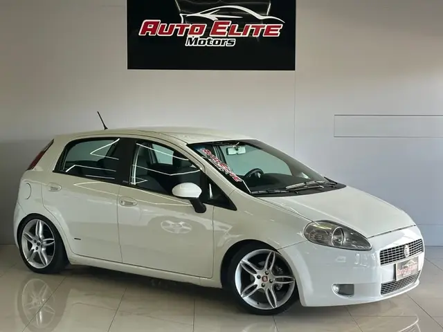 Carro Fiat Punto 2012 Essence 1.6 16V (Flex)