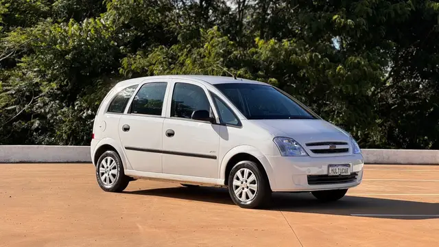 Carro Chevrolet Meriva 2012 Joy 1.4 (Flex)