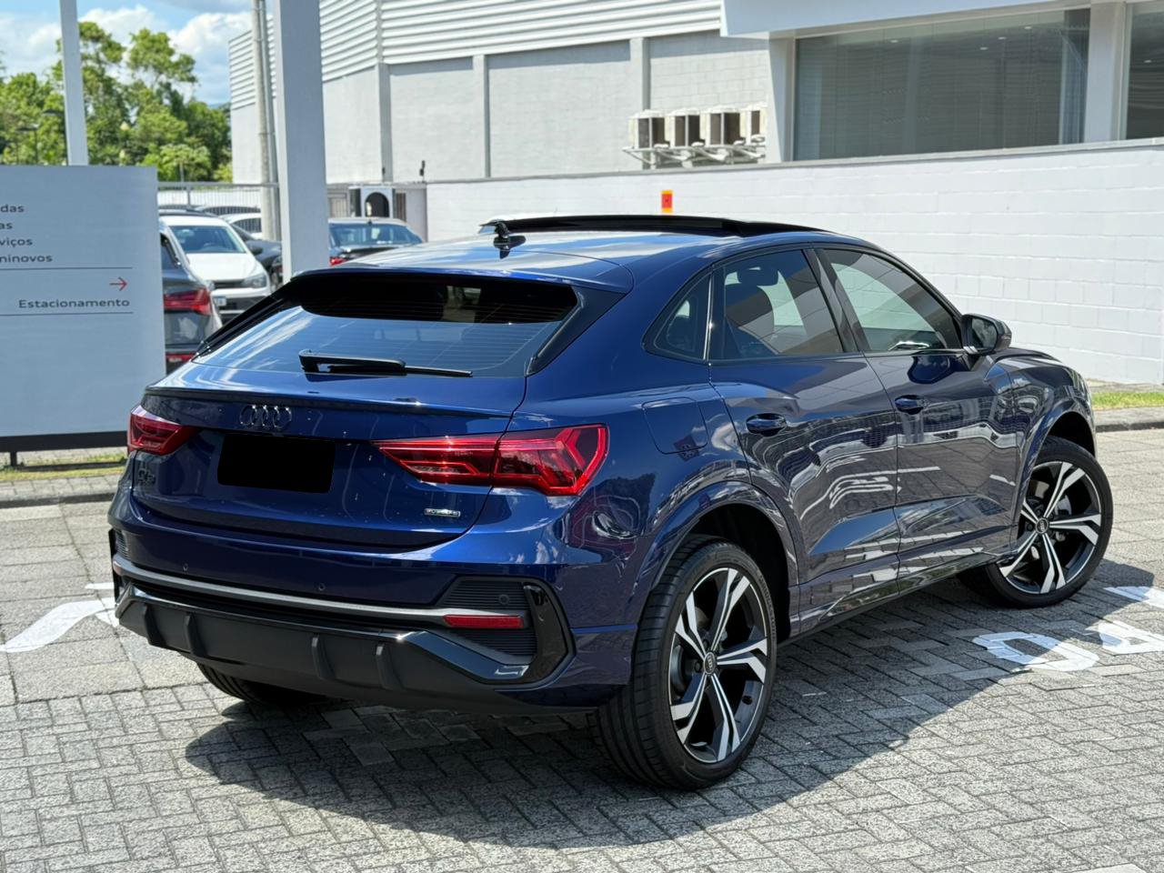 audi q3 sportback performance black 2.0