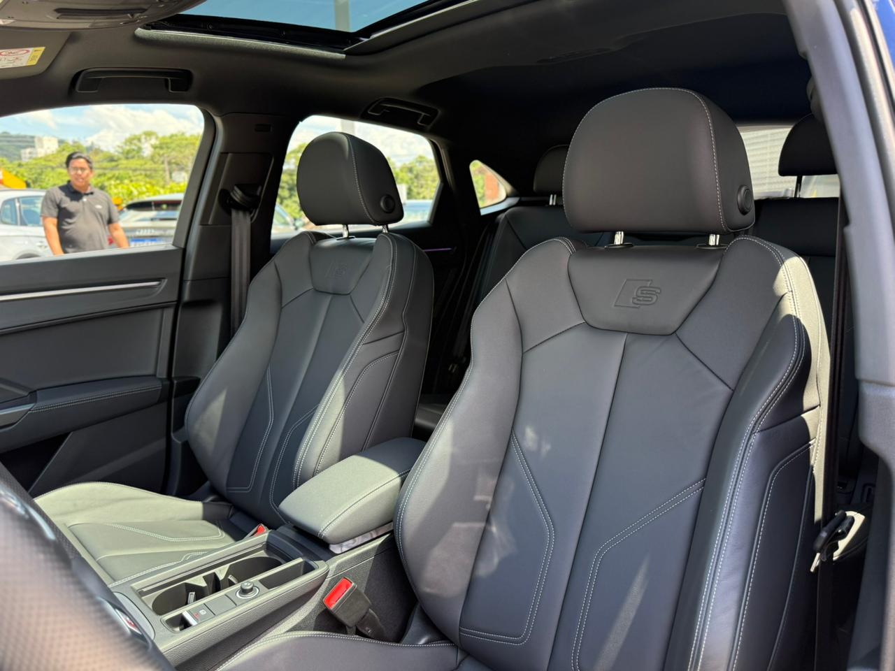 audi q3 sportback performance black 2.0