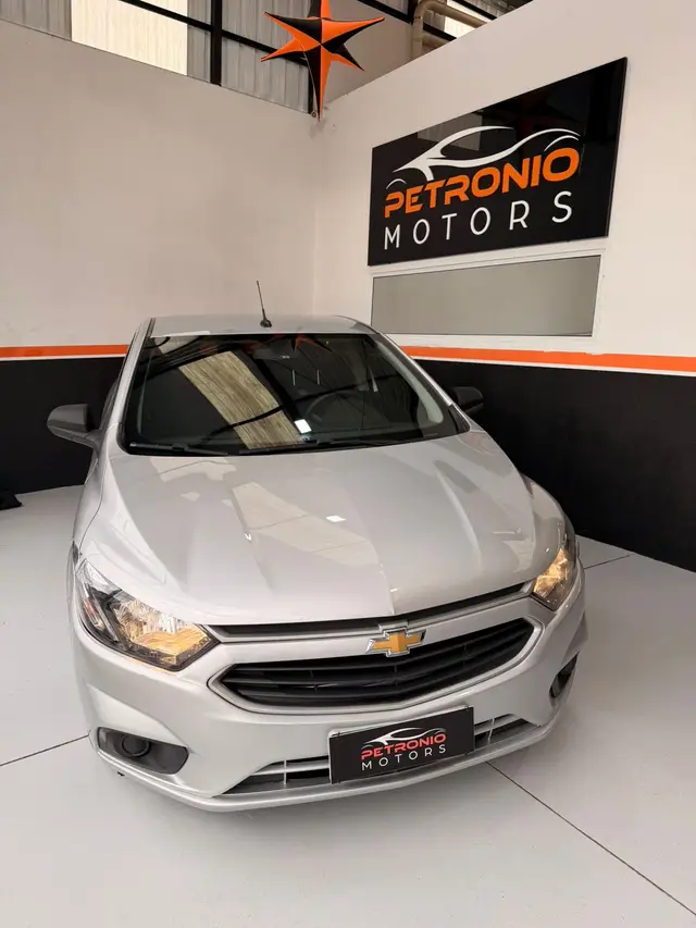 Carro Chevrolet Onix 2020 1.0 Joy SPE/4