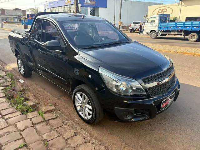 Carro Chevrolet Montana 2013 LS 1.4 (Flex)
