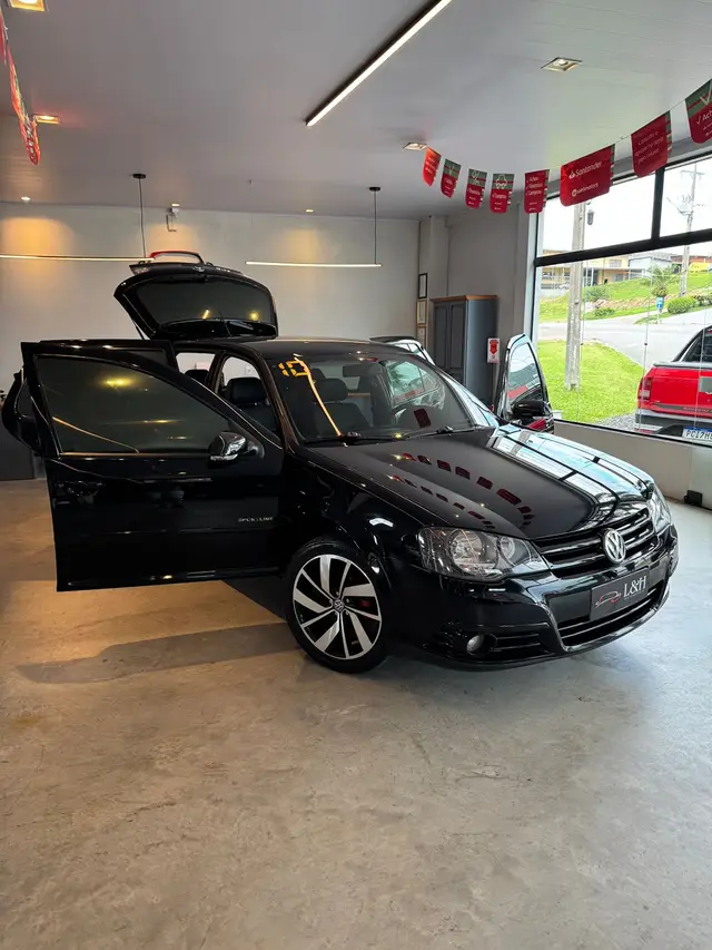 Carro Volkswagen Golf 2010 Sportline 1.6 (Flex)