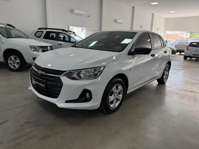 Carro Chevrolet Onix 2025 1.0