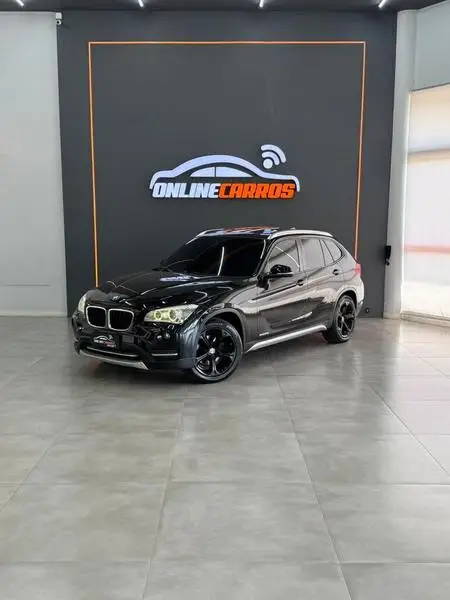 Carro BMW X1 2014 2.0 sDrive18i Top (aut)