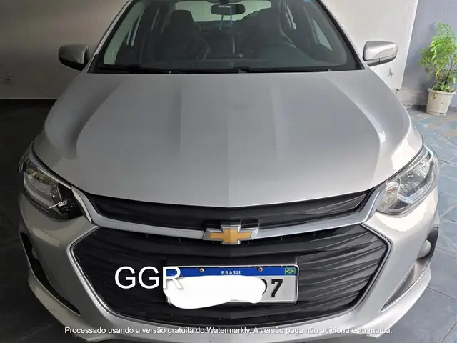 Carro Chevrolet Onix Plus 2020 1.0 LT Turbo (Flex)