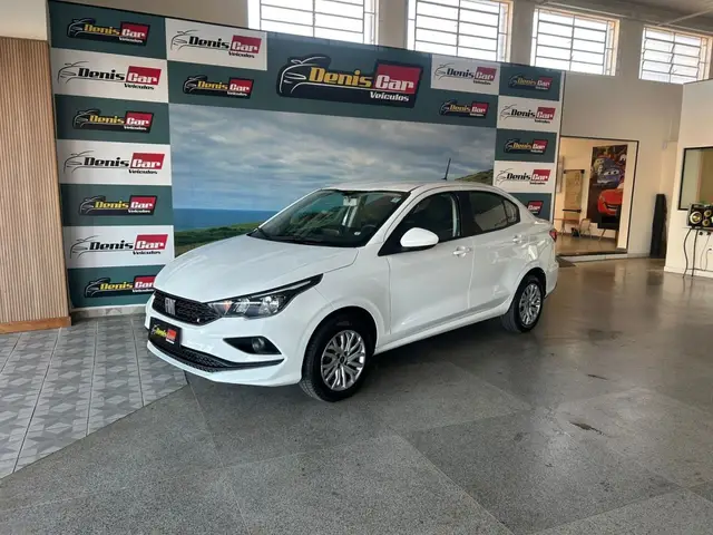 Carro Fiat Cronos 2023 Drive 1.3 (Flex) MT