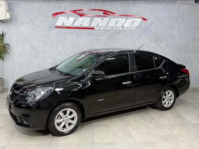 Carro Nissan Versa 2013 1.6 16V SV (Flex)