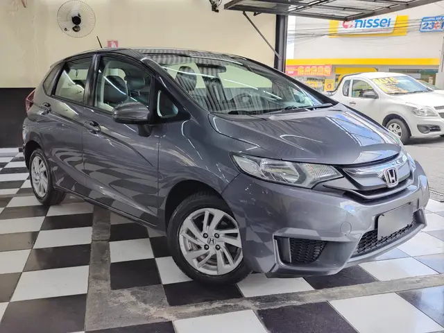 Carro Honda Fit 2015 1.5 16v LX CVT (Flex)