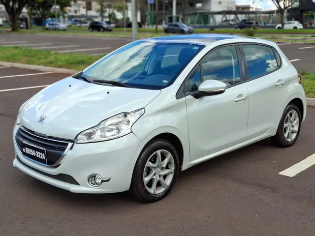 Carro Peugeot 208 2015 Allure 1.5 8V (Flex)