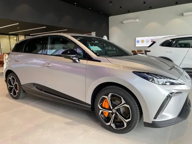 Carro MG MG4 2026 XPower