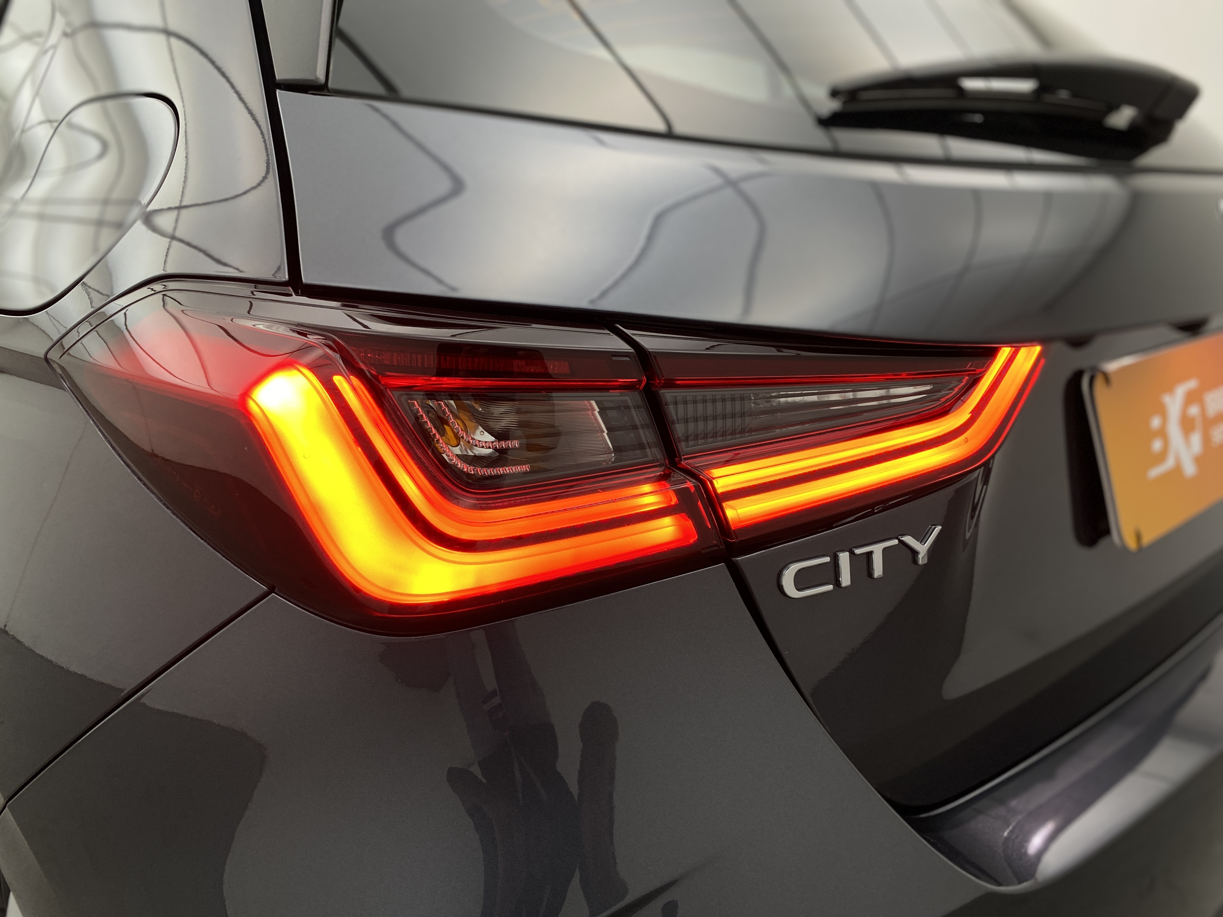 honda city hatch touring 1.5 (aut.)