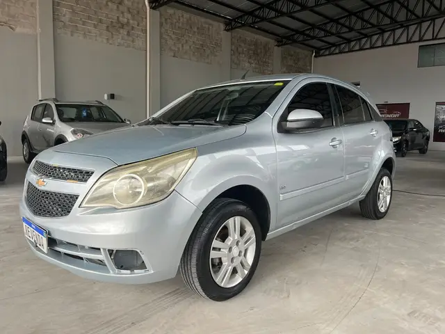 Carro Chevrolet Agile 2011 LTZ 1.4 8V (Flex)