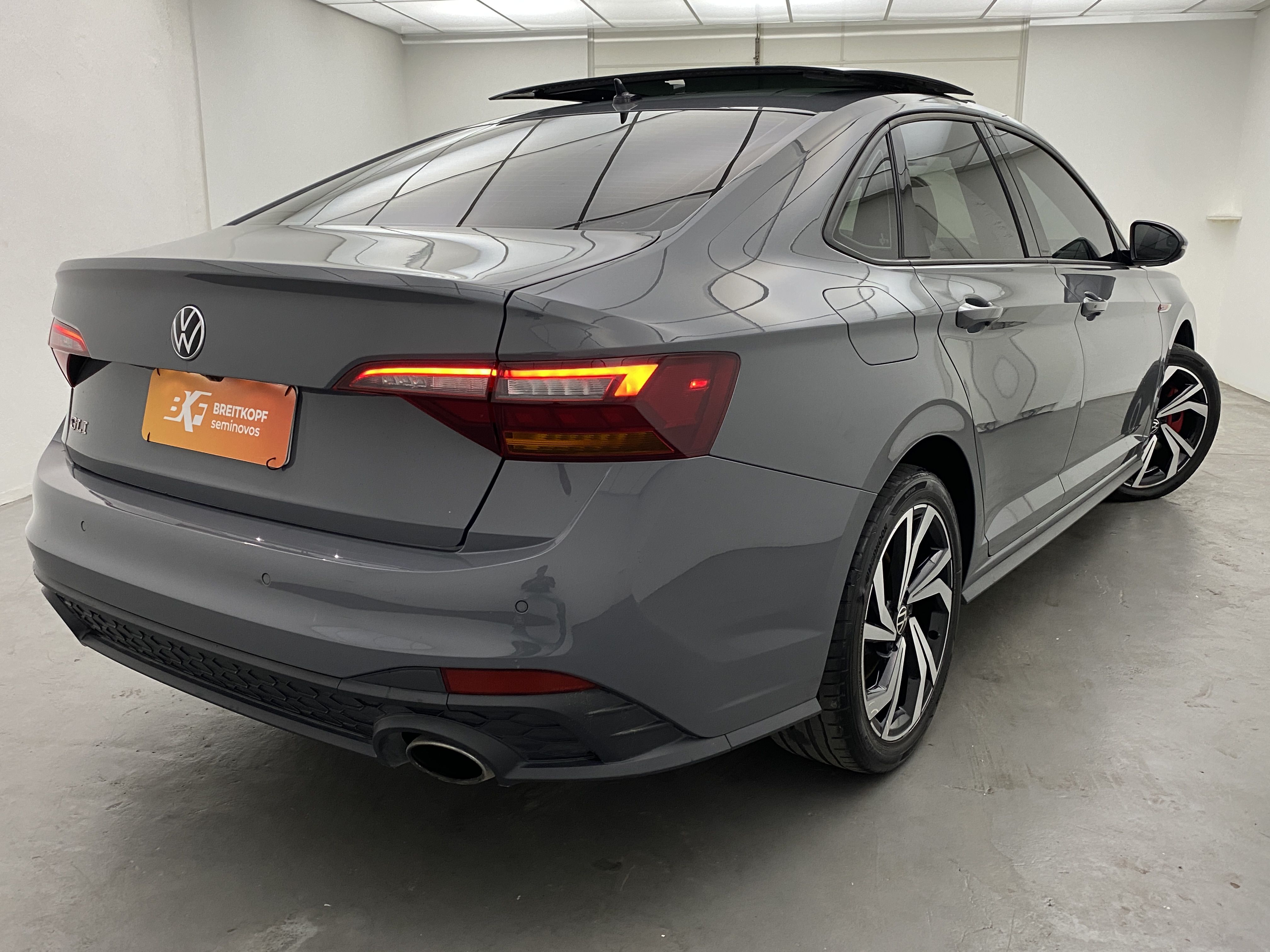 vw - volkswagen jetta 2.0 gli 350 tsi