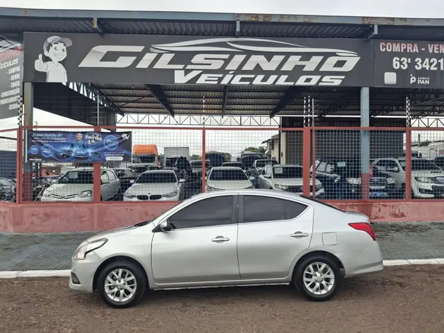 Carro Nissan Versa 2018 1.6 16V SV (Flex)