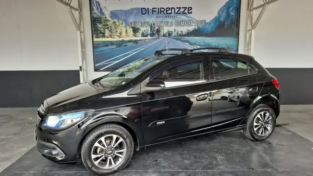 Carro Chevrolet Onix 2016 1.4 LTZ SPE/4 (Aut)