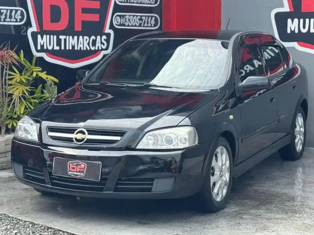 Carro Chevrolet Astra Hatch 2011 Advantage 2.0 (Flex)