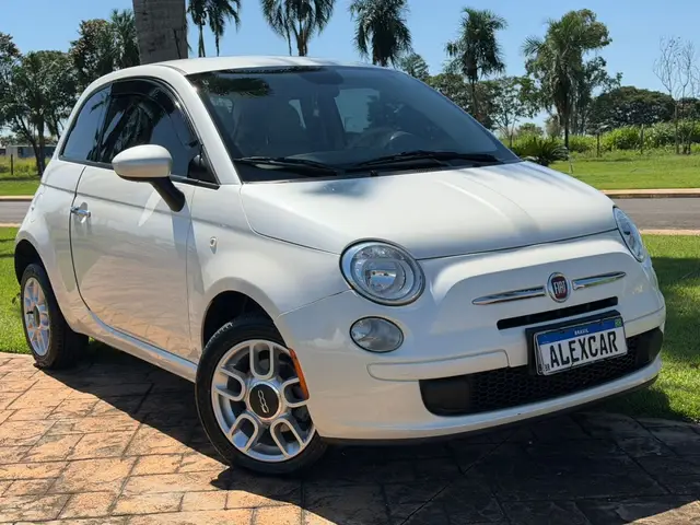 Carro Fiat 500 2015 Cabrio Dualogic 1.4 Evo (Flex)