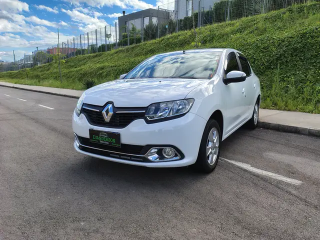 Carro Renault Logan 2015 Dynamique 1.6 8V Easy-r (Aut)