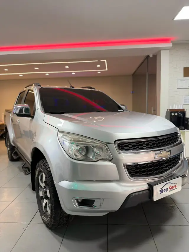 Carro Chevrolet S10 Cabine Dupla 2015 S10 2.8 CTDi 4x2 LTZ (Cab Dupla) (Aut)