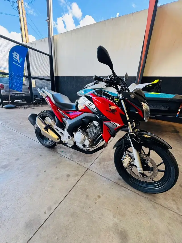 Moto Honda CB 250F Twister 2019 (ABS)