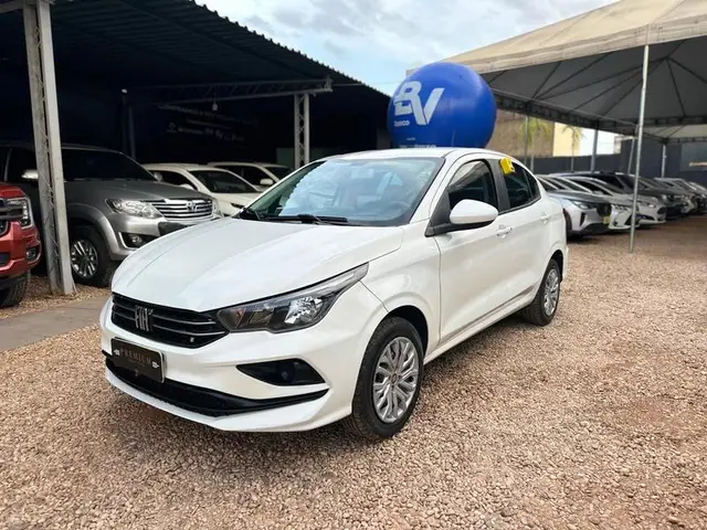 Carro Fiat Cronos 2023 Drive 1.3 (Flex) MT