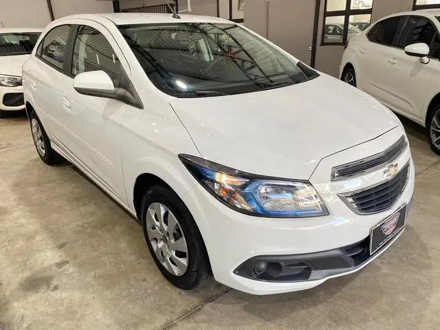 Carro Chevrolet Onix 2016 1.4 LT SPE/4