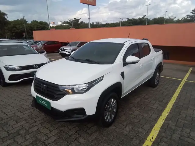 Carro Fiat Strada 2023 Freedom 1.3 CD (Flex)