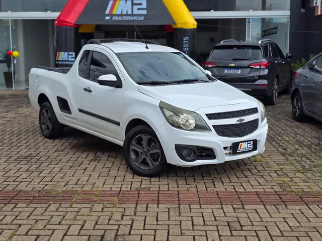 Carro Chevrolet Montana 2015 LS 1.4 (Flex)