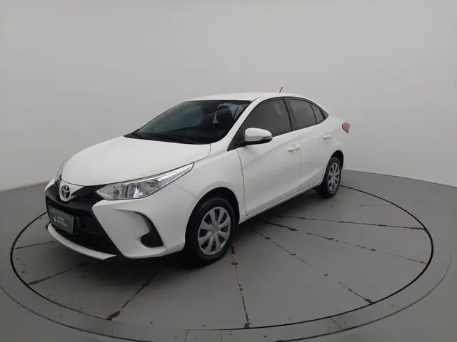 Carro Toyota Yaris Sedan 2023 XL 1.5 (Flex) (Aut)