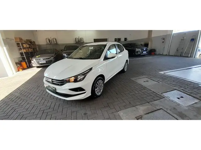 Carro Fiat Cronos 2025 Drive 1.0