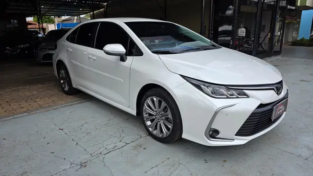 Carro Toyota Corolla 2023 XEi 2.0 Flex