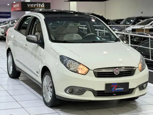 Carro Fiat Grand Siena 2015 Essence 1.6 16V Dualogic (Flex)