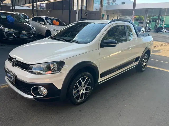 Carro Volkswagen Saveiro 2015 Cross 1.6 16v MSI CE (Flex)