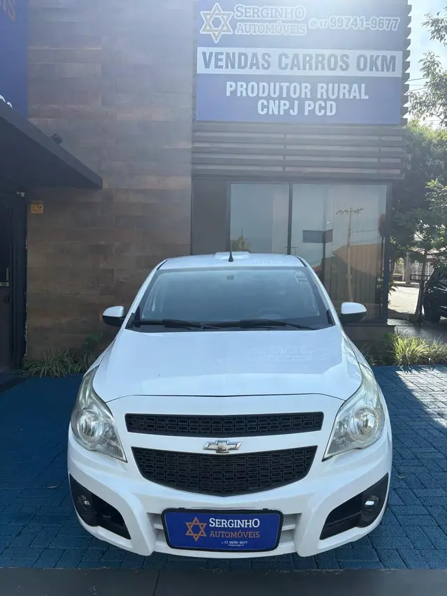 Carro Chevrolet Montana 2015 LS 1.4 (Flex)