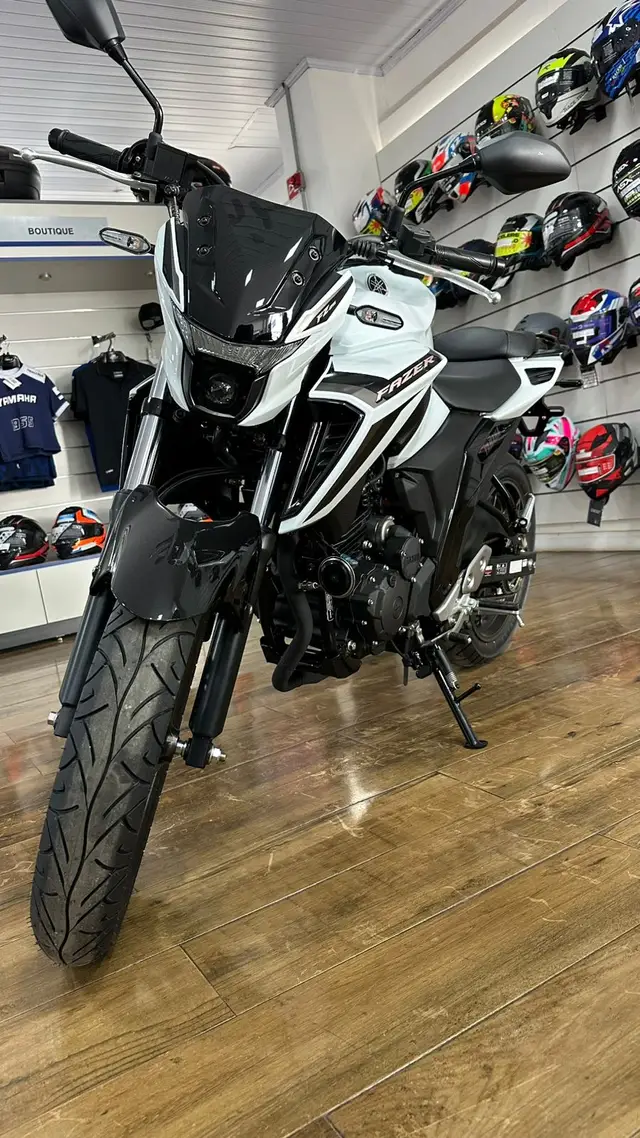 Moto Yamaha Fazer FZ25 2026 Connected
