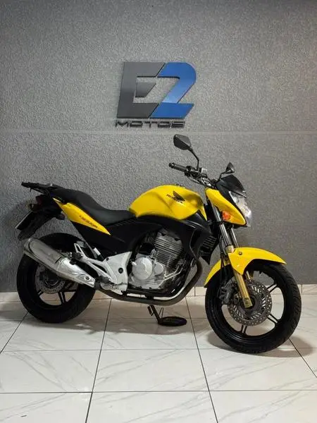 Moto Honda CB 300R 2012 Edição Especial