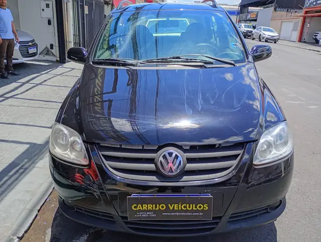 Carro Volkswagen SpaceFox 2010 Route 1.6 8V (Flex)