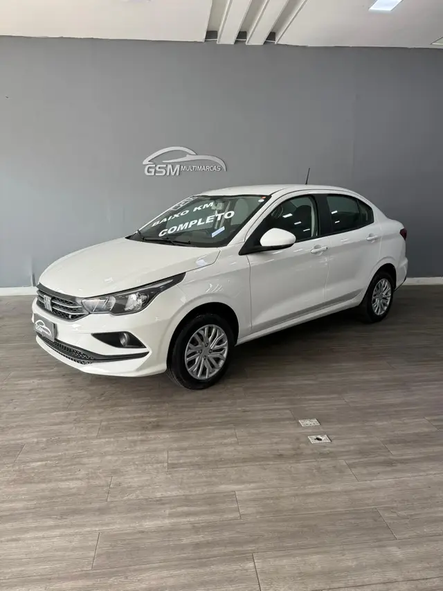 Carro Fiat Cronos 2024 Drive 1.0