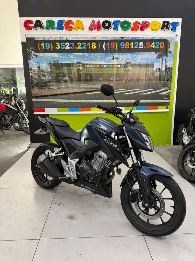 Moto Honda CB 300F Twister 2025 (ABS)