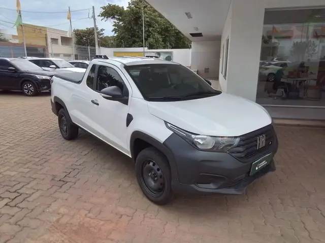 Carro Fiat Strada 2025 Endurance 1.3 Flex 8V CS