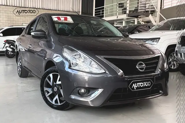 Carro Nissan Versa 2017 1.6 16V Unique CVT (Flex)