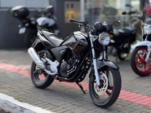 Moto Yamaha YS 250 Fazer 2010 250cc