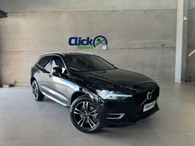 Carro Volvo XC60 2021 Momentum T8 2.0 Hybrid AWD (Aut)
