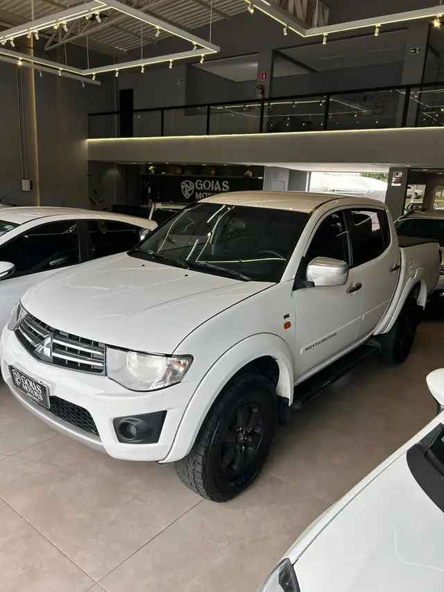 Carro Mitsubishi L200 Triton Sport 2015 2.4 HLS (Flex)