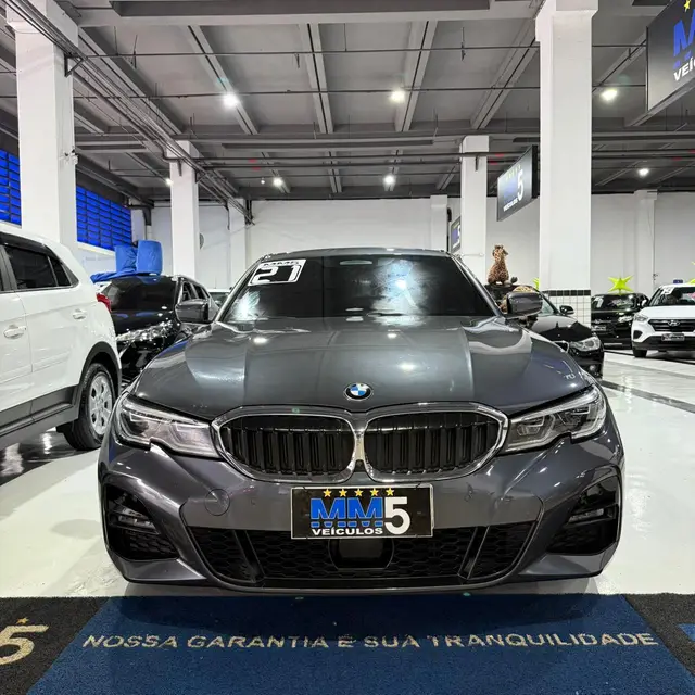 Carro BMW 330e 2021 M Sport 2.0 Turbo Híbrido (Aut)
