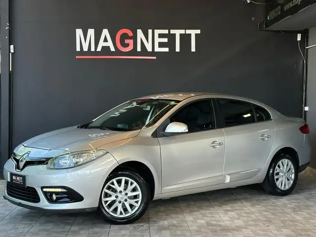 Carro Renault Fluence 2016 2.0 16V Dynamique (Flex)